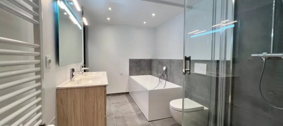 3 Schlafzimmer Wohnung in Chartres, France, Nr. 214356 17