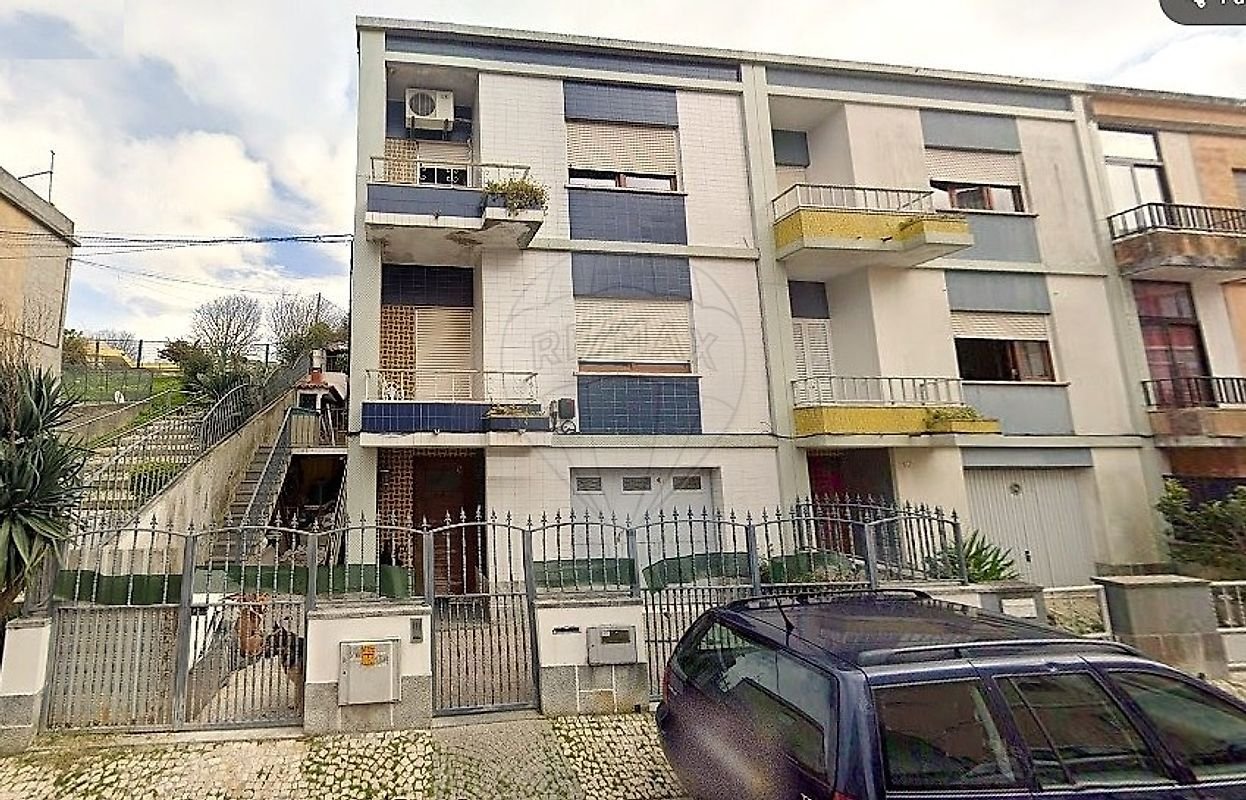 Дом с 4 спальнями в Синтра, Португалия № 219082