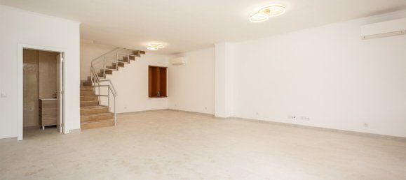 3 bedrooms Townhouse in Albufeira, Portugal No. 115575 2