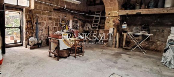 Таунхаус с 3 спальнями в Аттард, Мальта № 2417 6