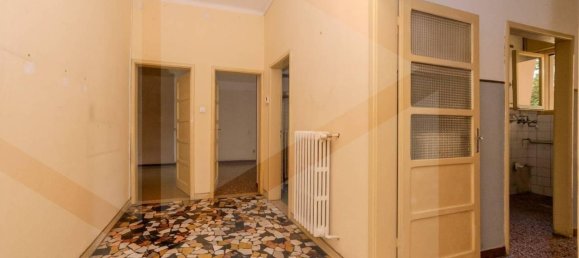 4 rooms Apartment in Bologna, Italy No. 36329 19