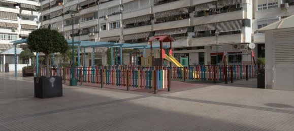 Квартира с 4 спальнями в Малага, Испания № 101549 3