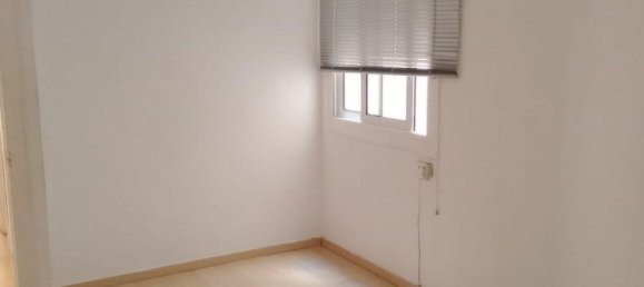 Квартира с 2 спальнями в Бадалона, Испания № 137121 42