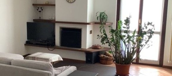 2غرفة شقة في Agrate Brianza, Italy رقم 118031 5