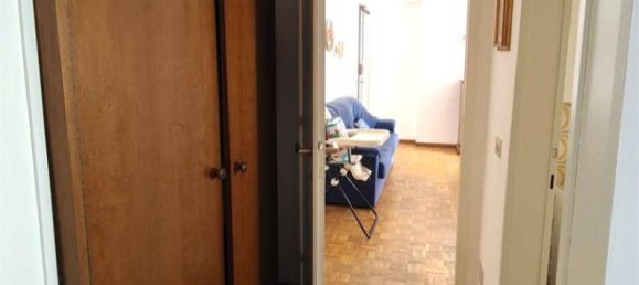 2-salle Appartement à Challand Saint Anselme, Italy No. 284122 13