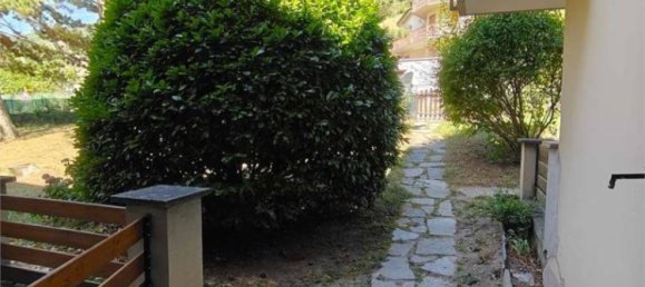 2-salle Appartement à Challand Saint Anselme, Italy No. 284122 30