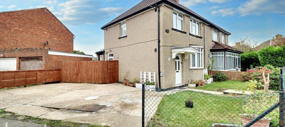 3 bedrooms House in Hayes, United Kingdom No. 5061 14