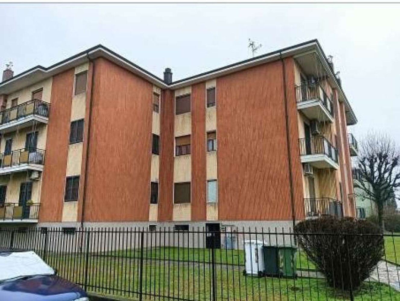 3 bedrooms Apartment in Dresano, Italy No. 402004