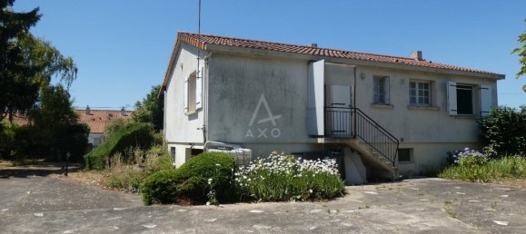 4 bedrooms House in Loire-Atlantique, France No. 287122 11