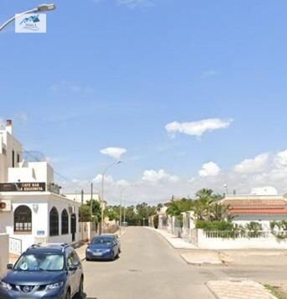 Квартира с 3 спальнями в Лос-Алькасарес, Испания № 168436