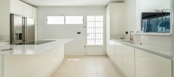 4 bedrooms Townhouse in Benalmadena, Spain No. 172986 4