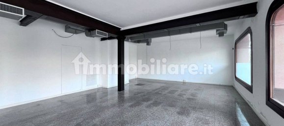 2 rooms Commercial property in Campodarsego, Italy No. 179181 3