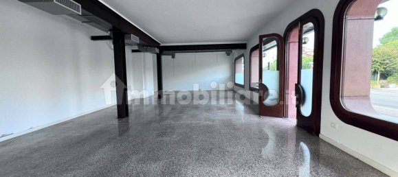 2 rooms Commercial property in Campodarsego, Italy No. 179181 4