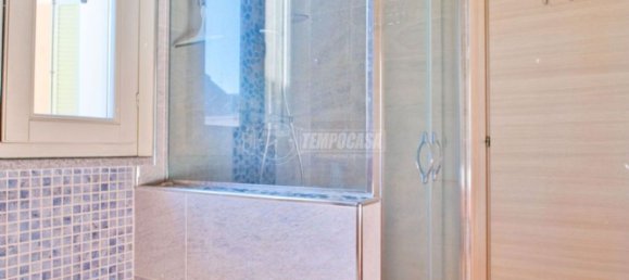 Casa de 4 habitaciónes en Prarolo, Italy No. 165589 12