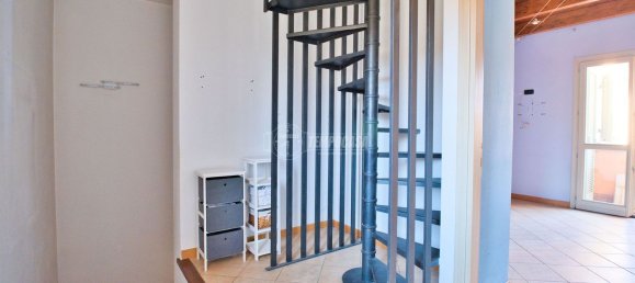 Casa de 4 habitaciónes en Prarolo, Italy No. 165589 22