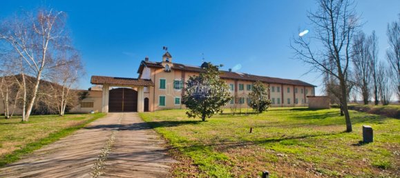 Casa de 4 habitaciónes en Prarolo, Italy No. 165589 34