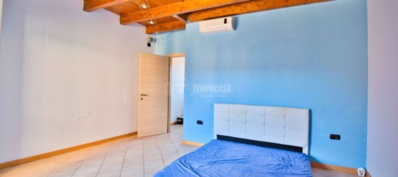 Casa de 4 habitaciónes en Prarolo, Italy No. 165589 18