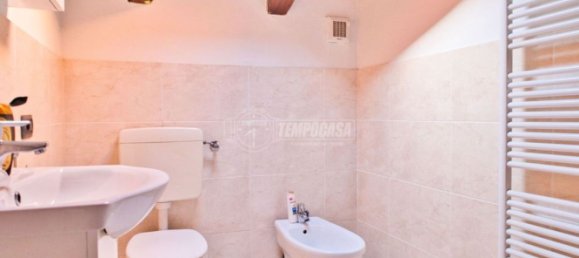 Casa de 4 habitaciónes en Prarolo, Italy No. 165589 27