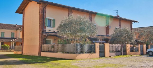 Casa de 4 habitaciónes en Prarolo, Italy No. 165589 31