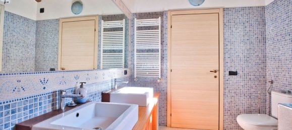 Casa de 4 habitaciónes en Prarolo, Italy No. 165589 13