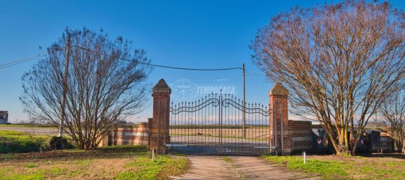 Casa de 4 habitaciónes en Prarolo, Italy No. 165589 32