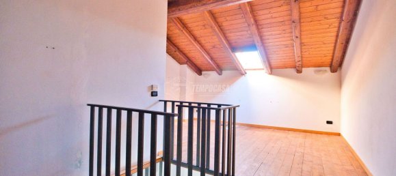 Casa de 4 habitaciónes en Prarolo, Italy No. 165589 23