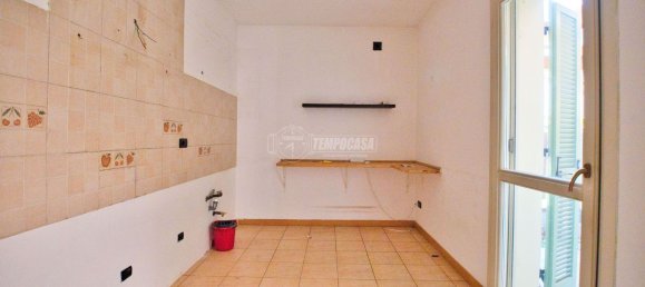 Casa de 4 habitaciónes en Prarolo, Italy No. 165589 7