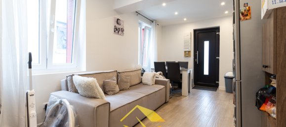 2 bedrooms House in Vaux-sur-Seine, France No. 173959 5