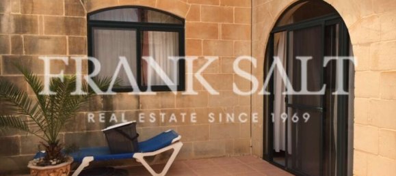 3 bedrooms House in Ghajnsielem, Malta No. 5534 14