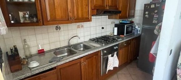 5 bedrooms Apartment in Calenzano, Italy No. 350940 4