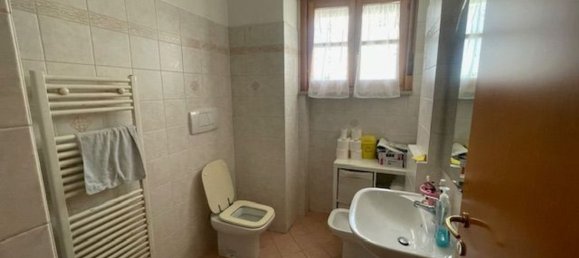 5 bedrooms Apartment in Calenzano, Italy No. 350940 9