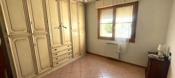 5 bedrooms Apartment in Calenzano, Italy No. 350940 8