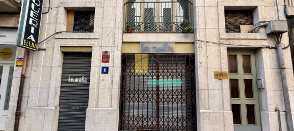 235m² Commercial property in Figueres, Spain No. 20673 9