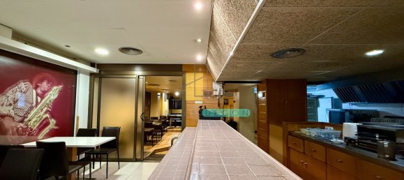 235m² Commercial property in Figueres, Spain No. 20673 7