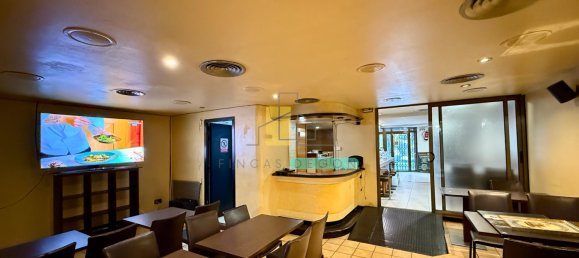 235m² Commercial property in Figueres, Spain No. 20673 32