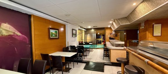 235m² Commercial property in Figueres, Spain No. 20673 2