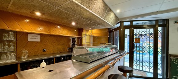 235m² Commercial property in Figueres, Spain No. 20673 5