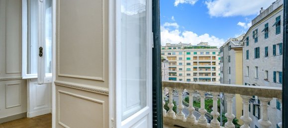 8 غرف نوم شقة في Genoa, Italy رقم 332434 10