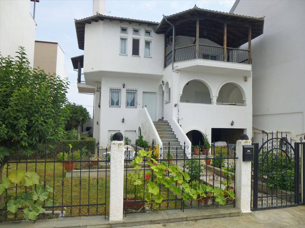 Коммерческая недвижимость с 3 спальнями в Катерини, Греция № 7623