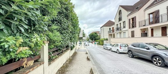 2 bedrooms Apartment in Pontault-Combault, France No. 164868 2