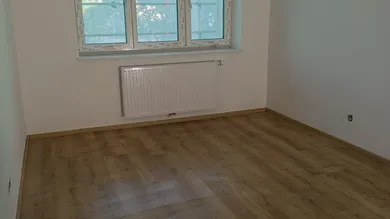 3غرفة شقة في Linz, Austria رقم 240002