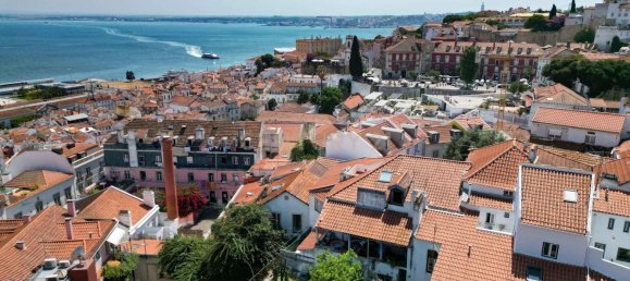 2 Schlafzimmer Wohnung in Lisbon, Portugal, Nr. 268240 10