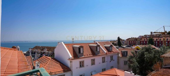 2 Schlafzimmer Wohnung in Lisbon, Portugal, Nr. 268240 3