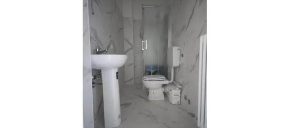 5 rooms Apartment in Scandiano, Italy No. 126844 7