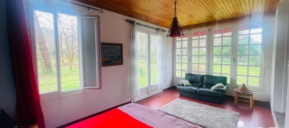 4 bedrooms House in Herm, France No. 100355 6