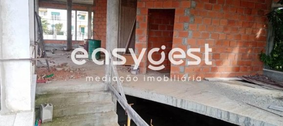184m² Commercial property in Fundao, Portugal No. 147878 13