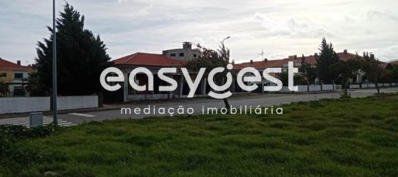 184m² Commercial property in Fundao, Portugal No. 147878 9