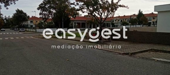 184m² Commercial property in Fundao, Portugal No. 147878 5