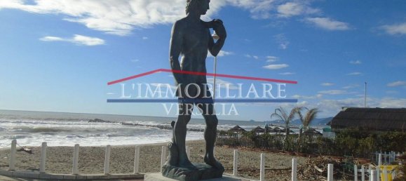 Дом с 2 спальнями в Масса, Италия № 215076 32