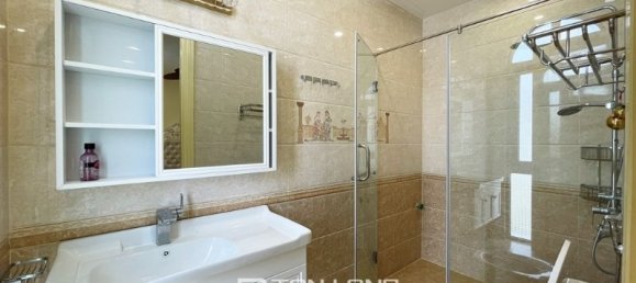 Villa T4 em Long Bien, Vietnam N.º 576 14